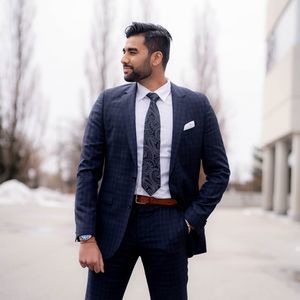 Meet your Posher, Arash